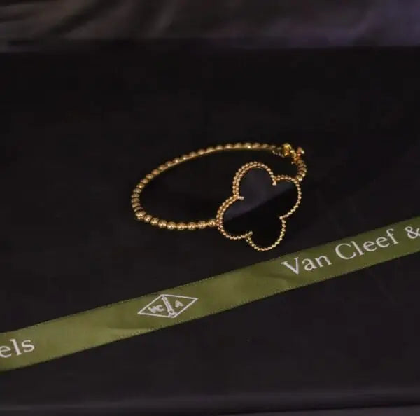 Van Cleef & Arpels Jewelry | Alhambra Bracelet Ring Set Gold