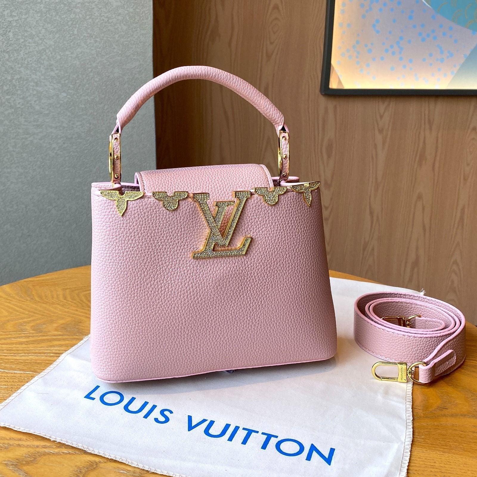 Louis Vuitton Bag | Ćapucines Taurillon Pink