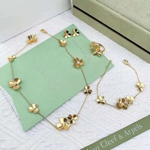 Van Cleef & Arpels Jewelry | Frivole Flower Jewelry Set