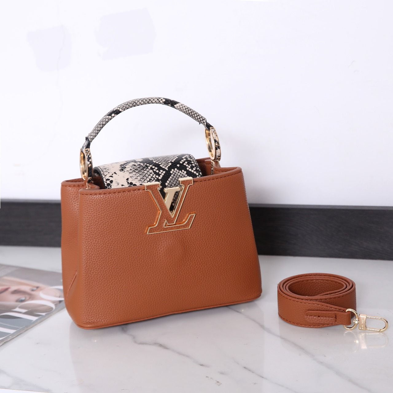 Louis Vuitton Bag | Ćapucines Taurillon Brown