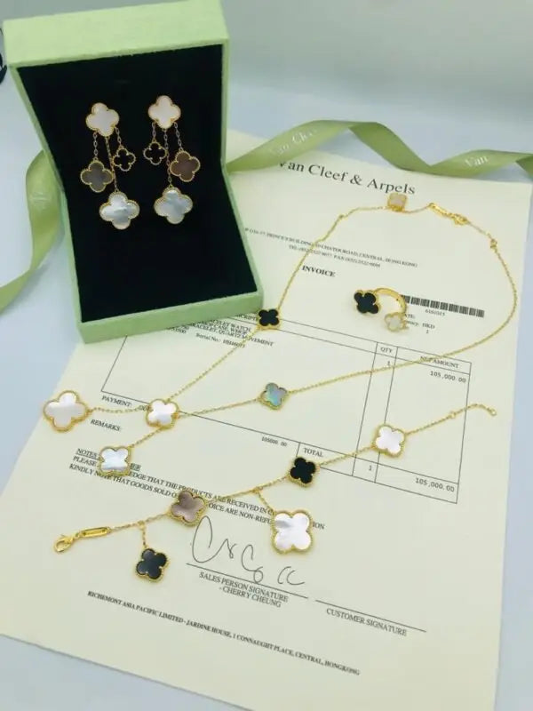 Van Cleef & Arpels Jewelry | Long Necklace Collection Silver