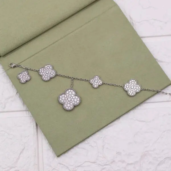 Van Cleef & Arpels Jewelry | Alhambra Jewelry Set Silver Crystals