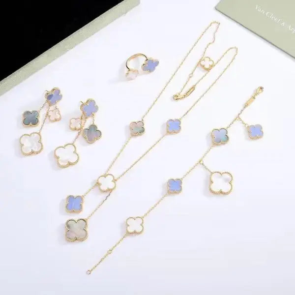 Van Cleef & Arpels Jewelry | Long Necklace Collection Silver