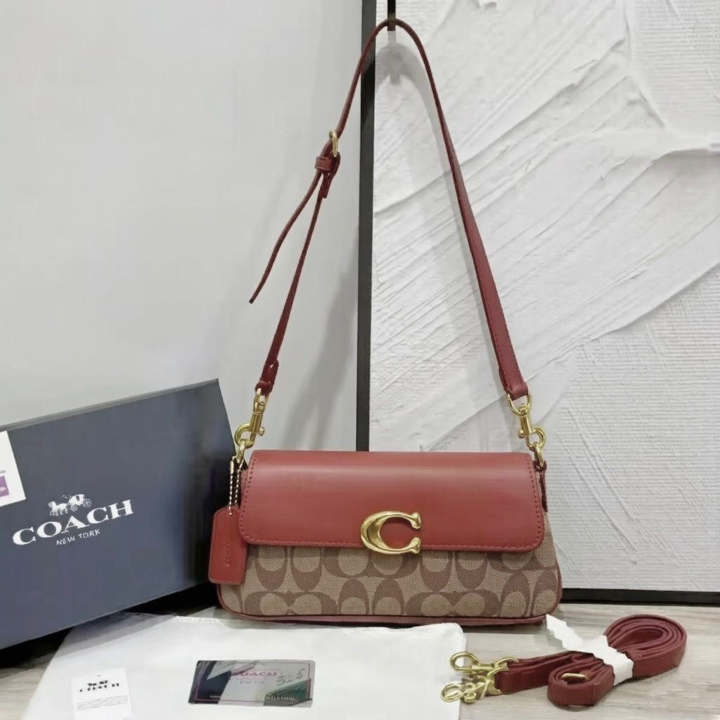 Coach Bag | Jet Shoulder Signature Canvas