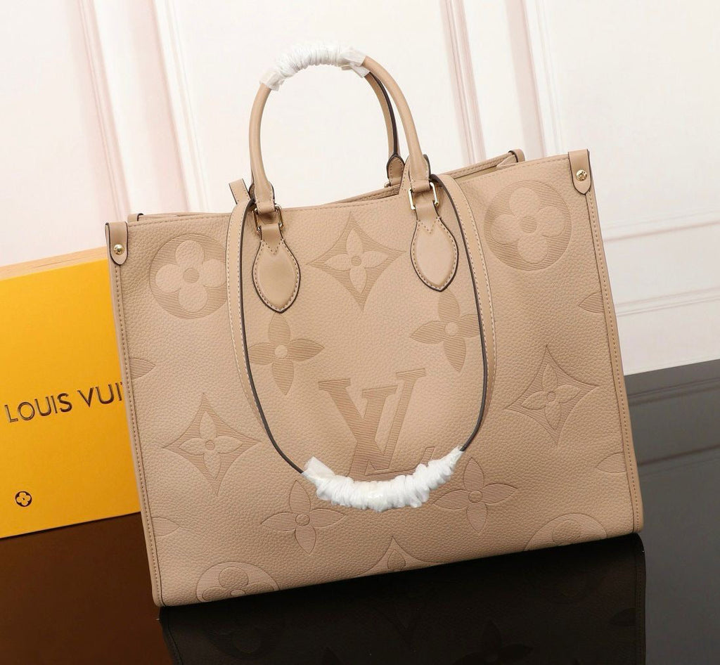 Louis Vuitton Bag | OnTheGo MM Tourterelle
