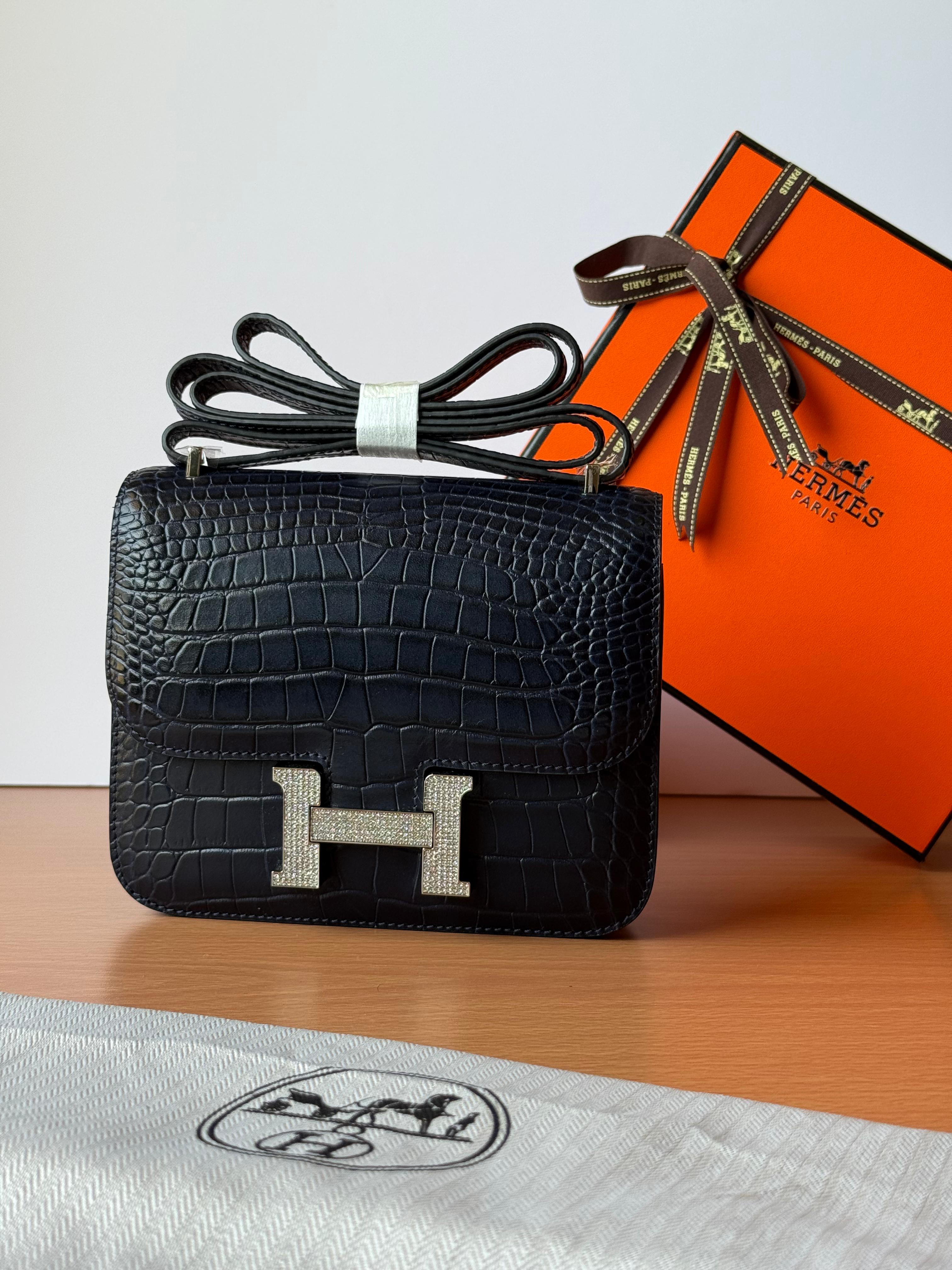 Hermès Bag | Constance 18 Étoupe Epsom