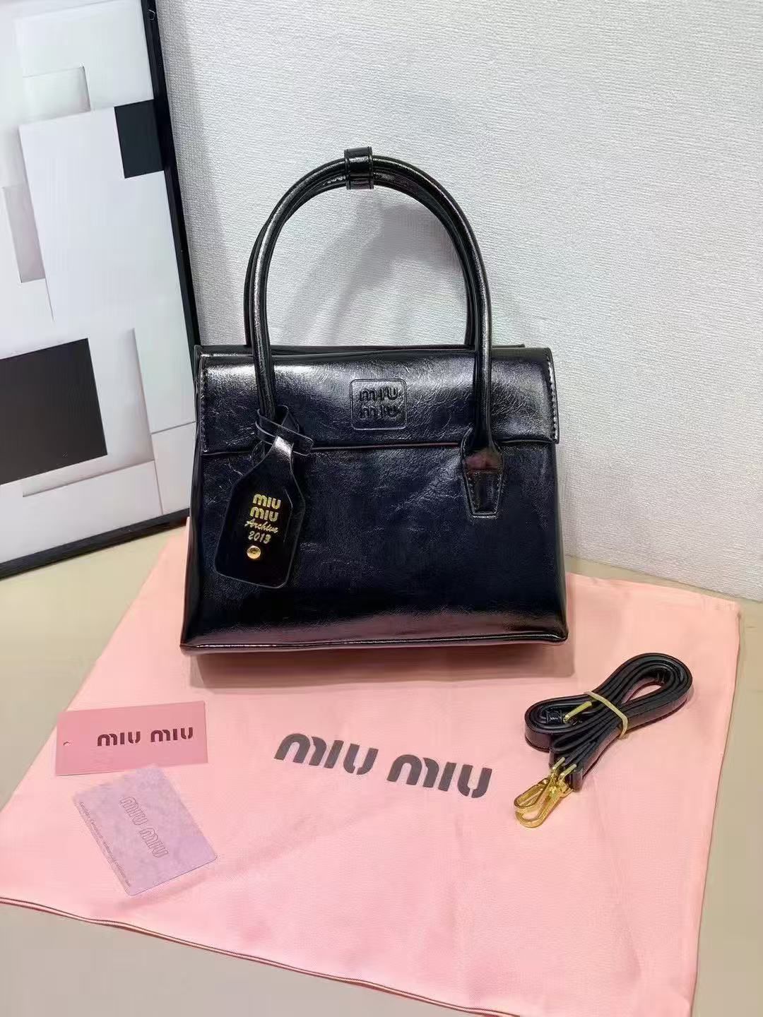 Miu Miu Bag | Solitaire Shiny Leather Black