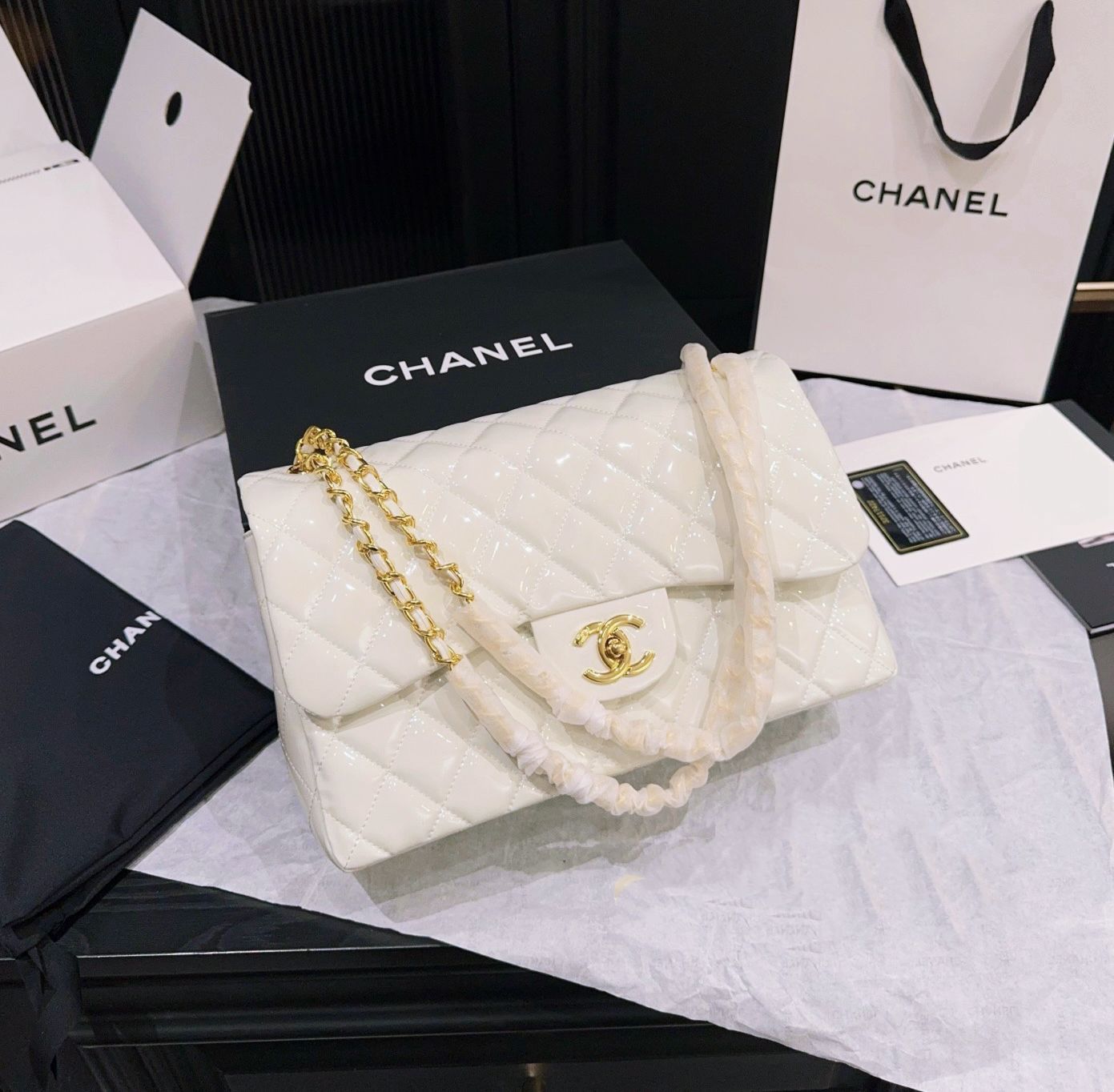 Chanel Bag | Classic Flap Bag White