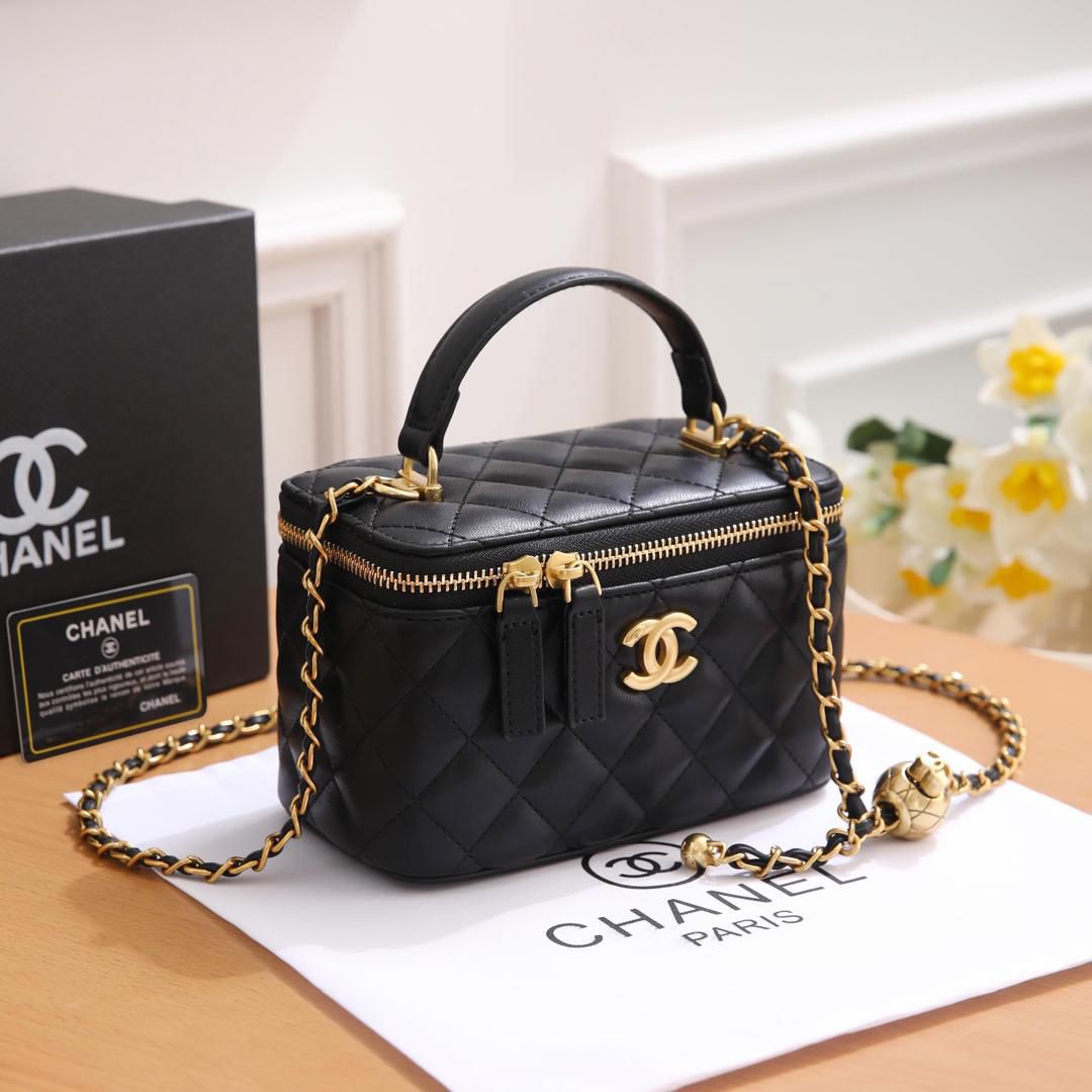 Chanel Bag | Small Vanity Case Chain Black