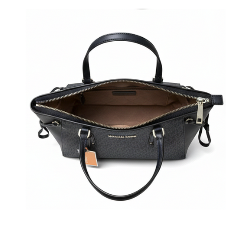 Michael Kors Bag | Signature Voyager Leather Black