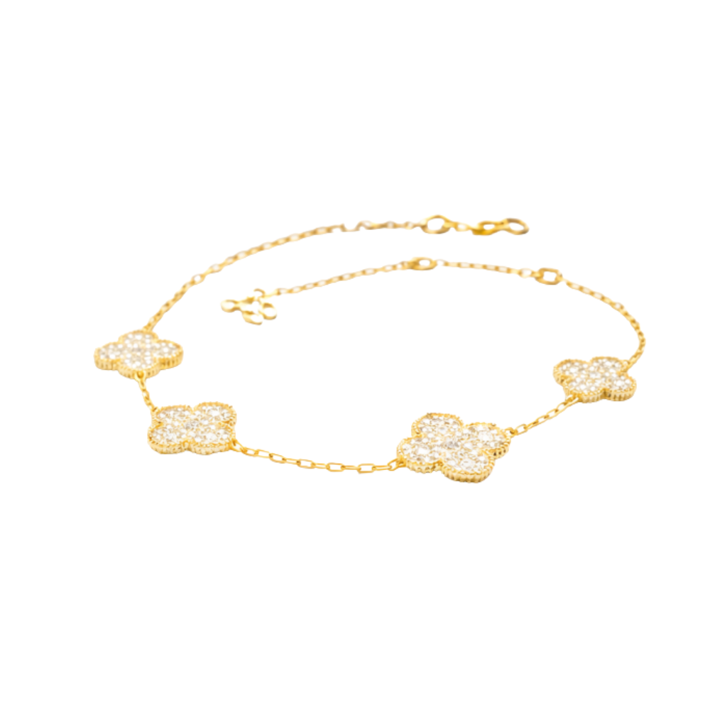 Van Cleef & Arpels Jewelry | Diamond Clover Necklace Earrings Bracelet Ring Set