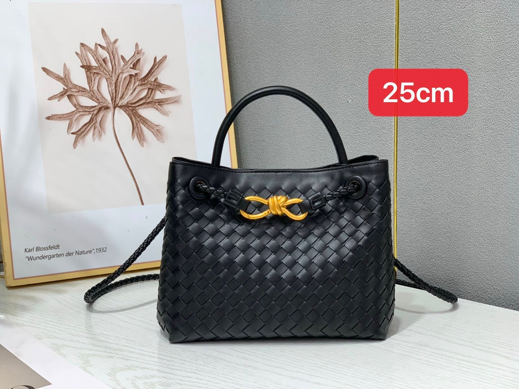 Jacquemus Le Chiquito Mini Handbag