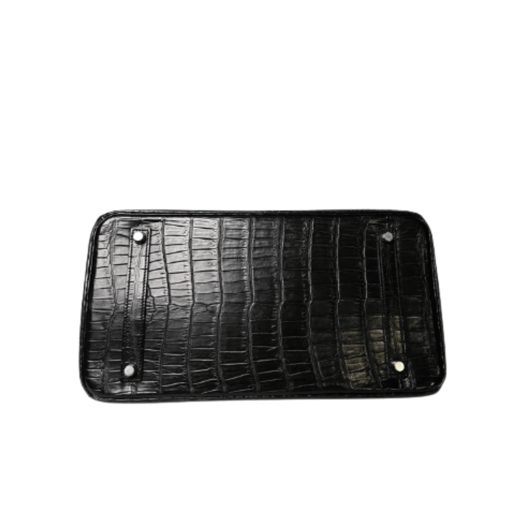 Hermès Bag | Birkin Handbag Made From Shiny Black Crocodile Skin.