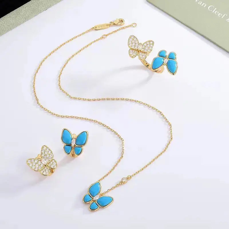 Van Cleef & Arpels Jewelry | Alhambra-Butterfly-Jewelry-Set-Gold-1