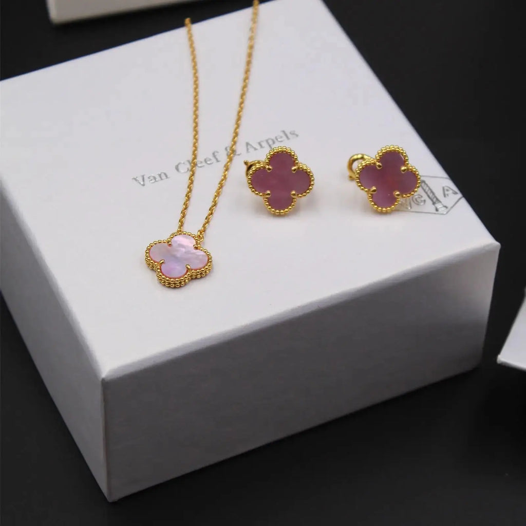 Van Cleef & Arpels Jewelry | Gold with Pink Mother of Pearl