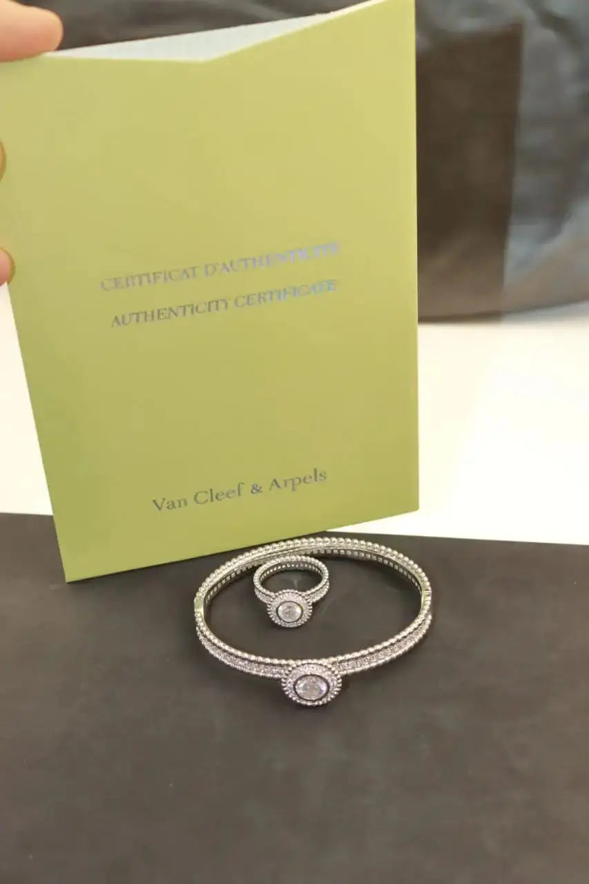 Van Cleef & Arpels Jewelry | Diamond Motif Bracelet and Ring Set